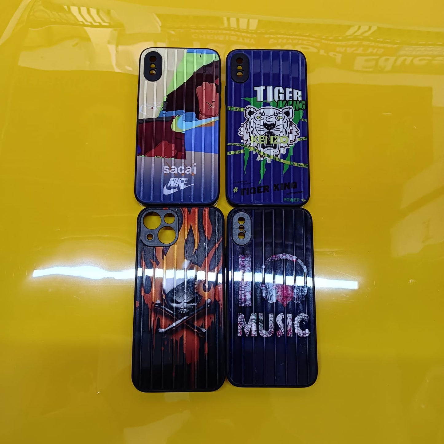 Glossy Lined Back Rubber Covers For Iphone