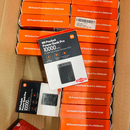 Mi Power Bank 3i with a 20000mAh/ 10000mAh capacity and 18W fast charging